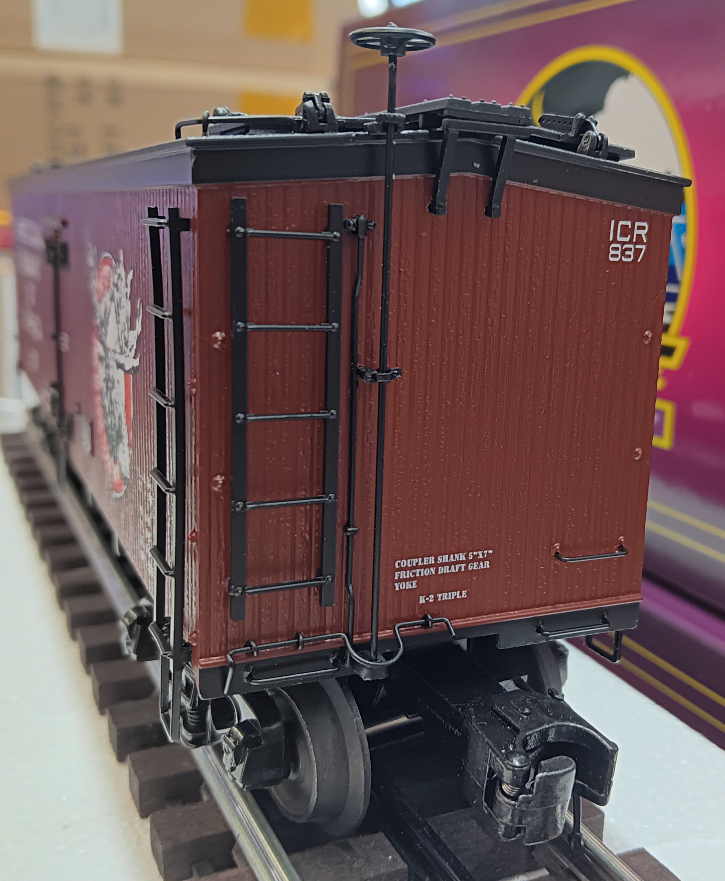 E-Z Catch  CTTA Custom run Intercolonial Railway of Canada MTH premier 36' Woodsided Reefer Car