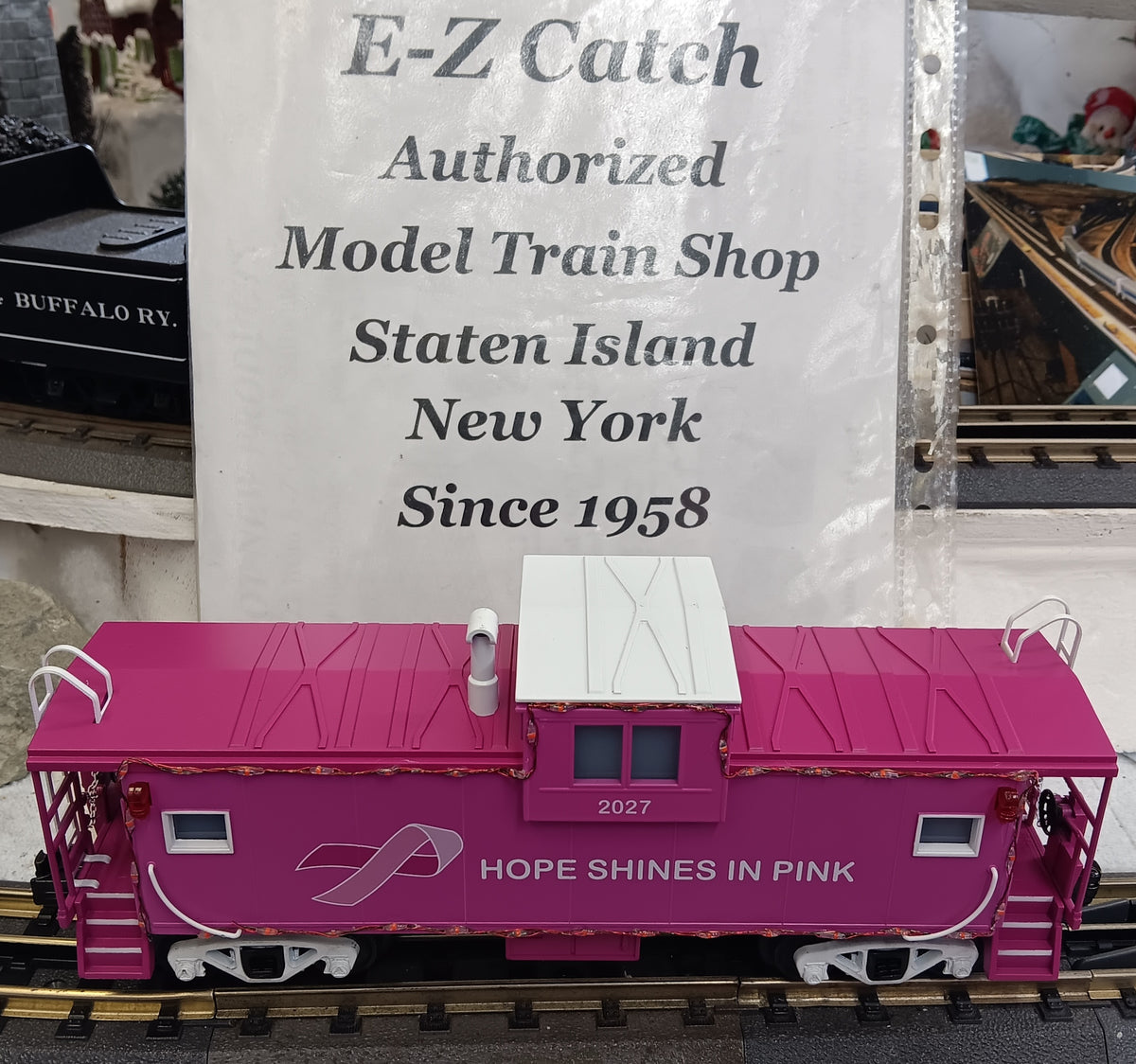 E-Z Catch Custom MTH RailKing # 30-77441 O Gauge Cancer Awareness Extended Vision Caboose with LED Lights Rd # 2027