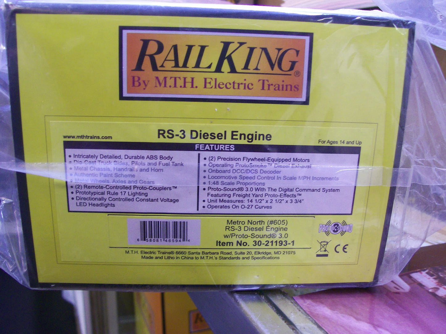 MTH Railking # 30-21193-1 ( Custom ) RS-3 Diesel Engine With Proto-Sound 3.0 - Metro North  Engine No. 605