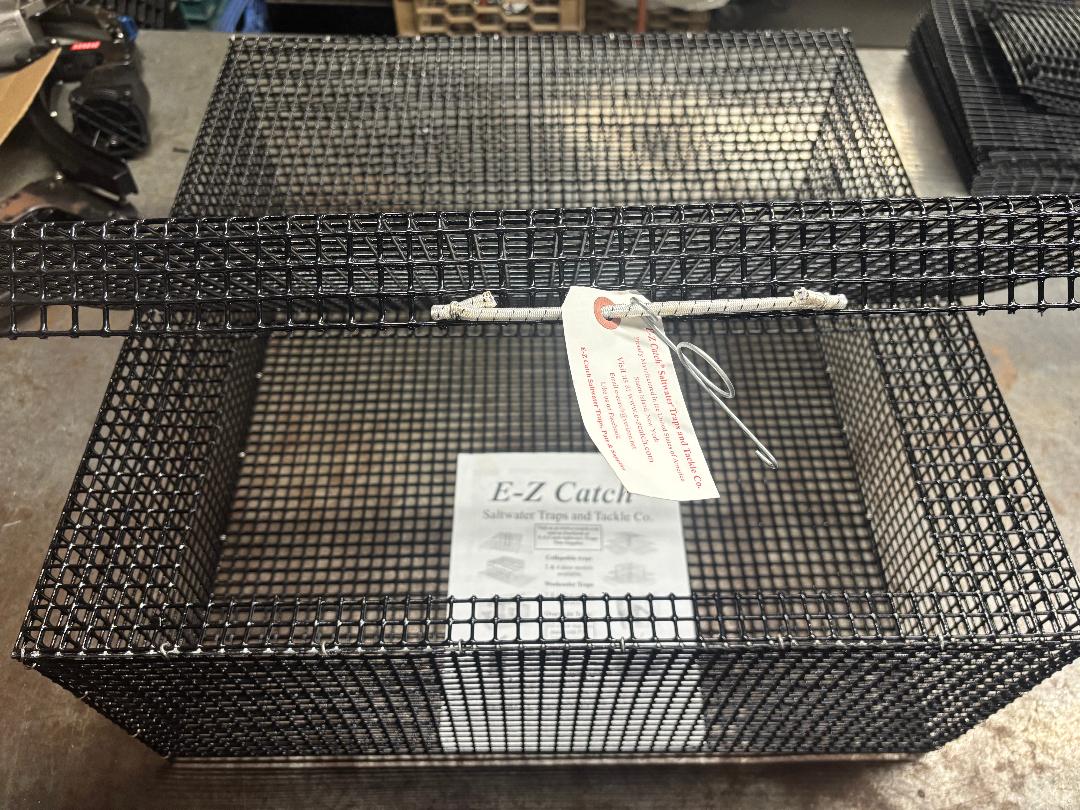 E-Z Catch # P-5002 Holding Cage ( Pick Up Only ) 24 x 24 x 10 ( 1/2 x 1/2 mesh )