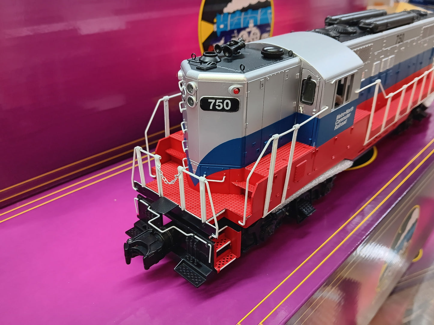 IN STOCK Exclusive E-Z Catch MTH Premier Metro North GP-9 ( Cab 750 )