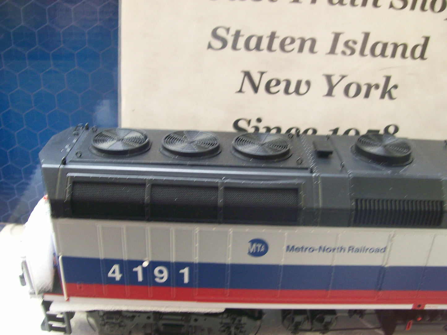 Atlas O Scale Premier # 30138036 Metro North F40-PH Locomotive Cab # 4191