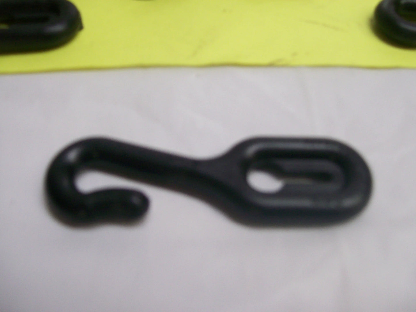 E-Z Catch 10 Pack, Black Plastic Crab Pot & Trap Hooks  Fit's 3/16 & 1/4" Bungee