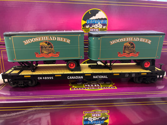 E-Z Catch Custom MTH Premier  Canadian National Flat with Moosehead Beer Pup Trailers Rd # 48995