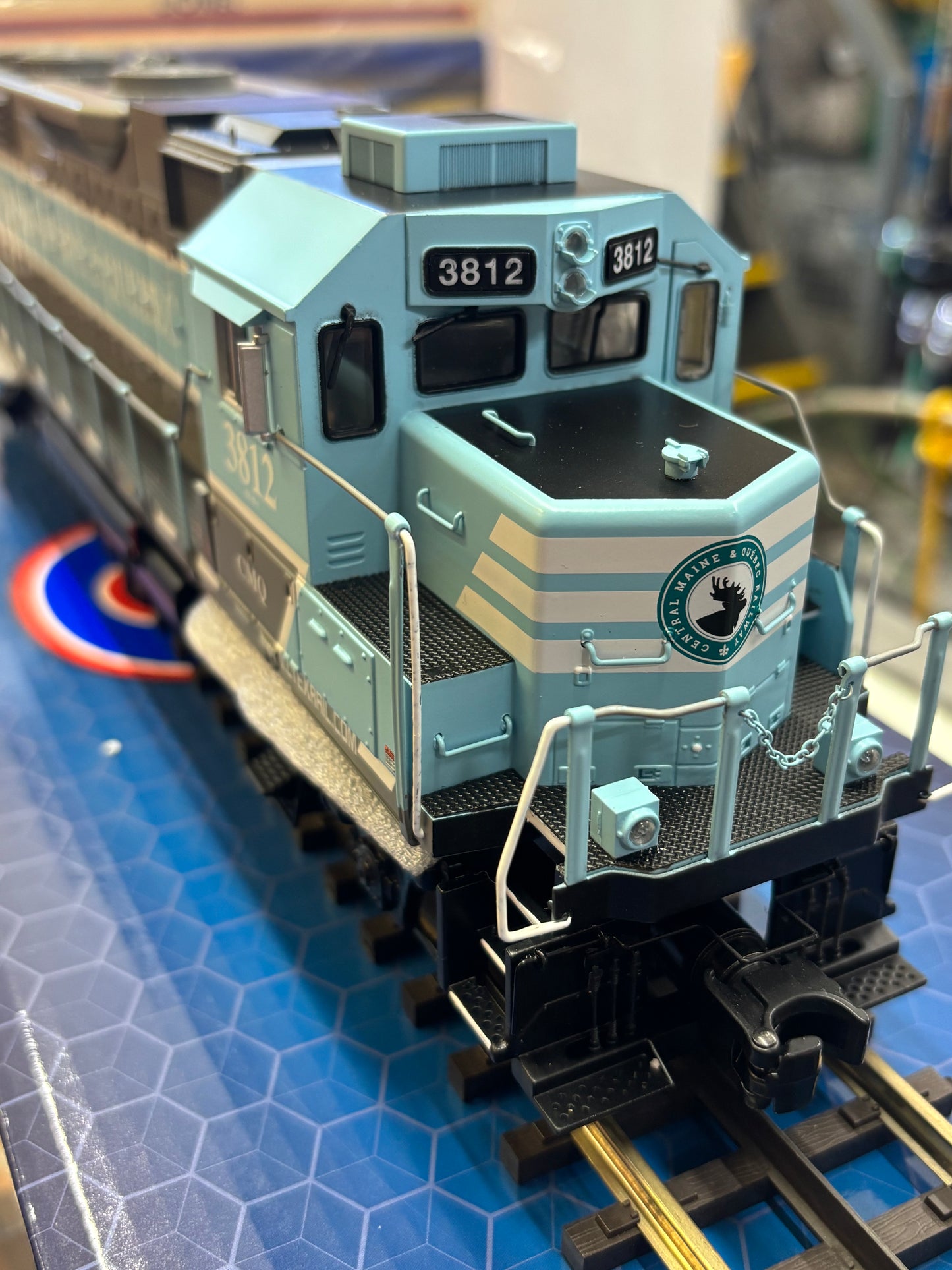 Now IN STOCK, Limited Run ( E-Z Catch Custom Atlas O GP38-3 Central Maine & Quebec Cab # 3812 ( 3-Rail )