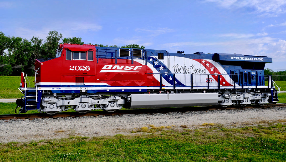 *PRE-ORDER* MTH Premier # 20-22198-1 BNSF ES44AC Diesel Locomotive w/ProtoSound 3.0 Cab # 2026 - 3RL (ETA Fall 2026)