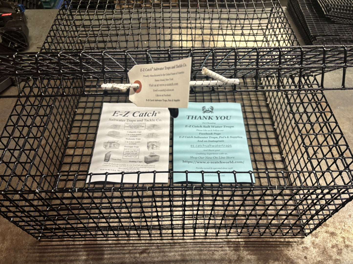 E-Z Catch # P-5000 Holding Cage ( PICK UP ONLY ) 24 X 24 X 10 ( 1 X 1 MESH )