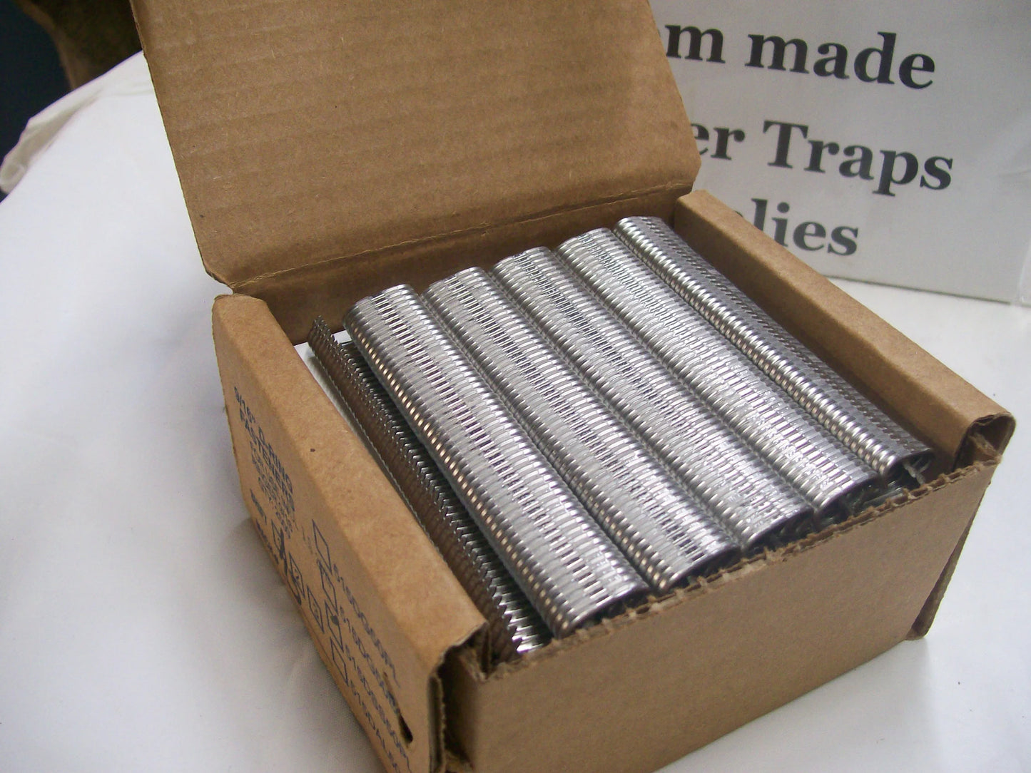 E-Z Catch # 515DSS50PL ( 2,500pc's ) Size  9/16" Stainless Steel Hog Rings (Blunt)