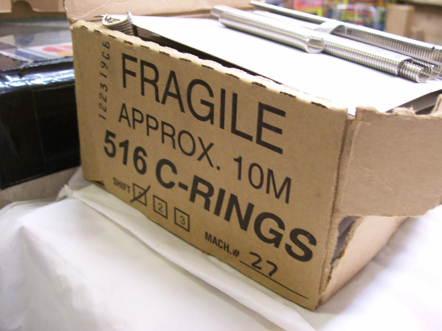Stainless Steel  C-Ring's ( Sharp Point ) 1/2" USA Made 10,000 per box ( For Air Tools Only )