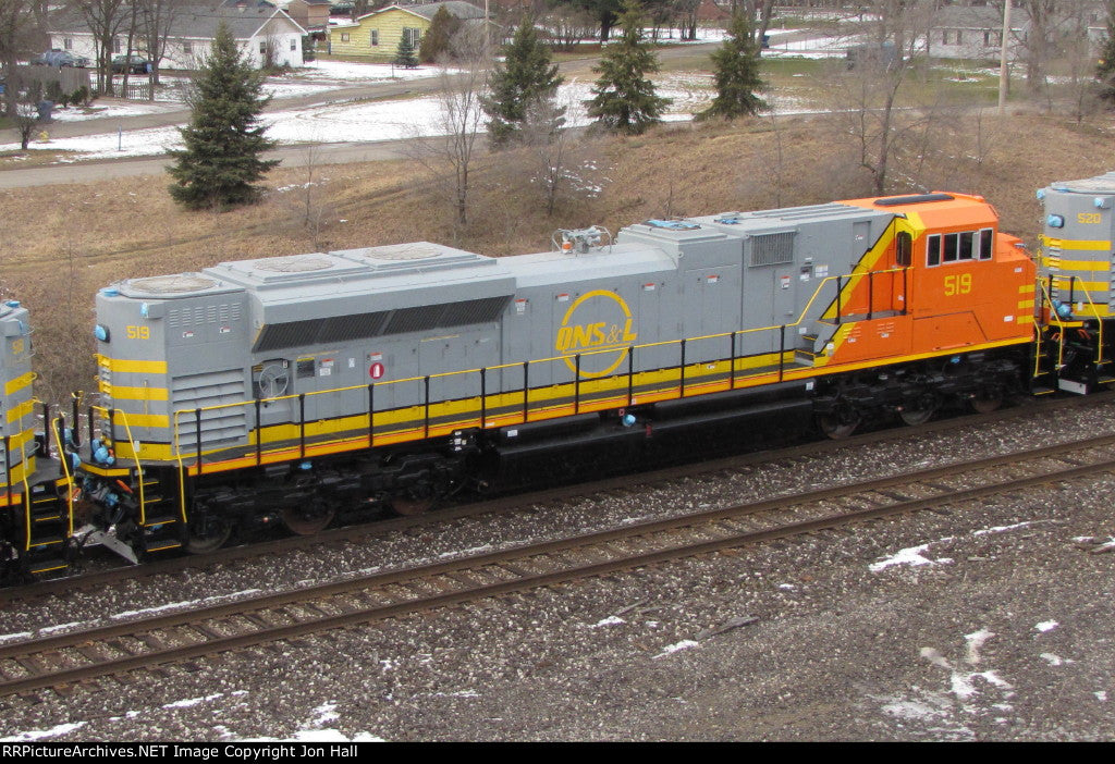 *PRE-ORDER* MTH Premier # 20-22173-1 New Tooling SD70ACe Quebec North Shore & Labrador Cab # 519 - 3RL