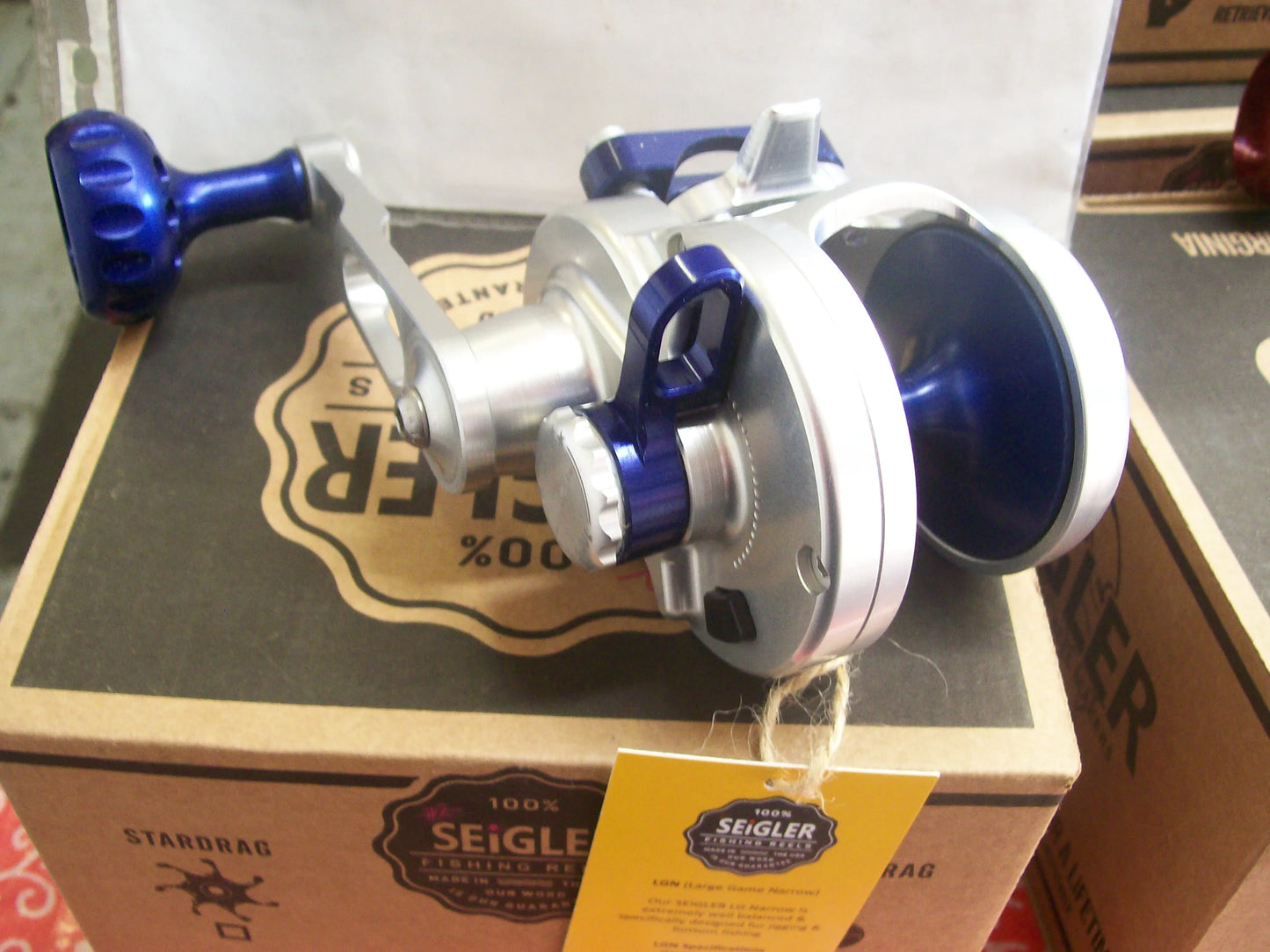 NEW Seigler LGN (Narrow Spool Large Game) Right Hand Lever Drag Silver & Blue